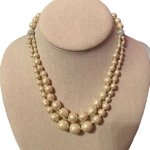 Stunning Double Strand Pearl Rhinestone Necklace - Picture 1 of 2